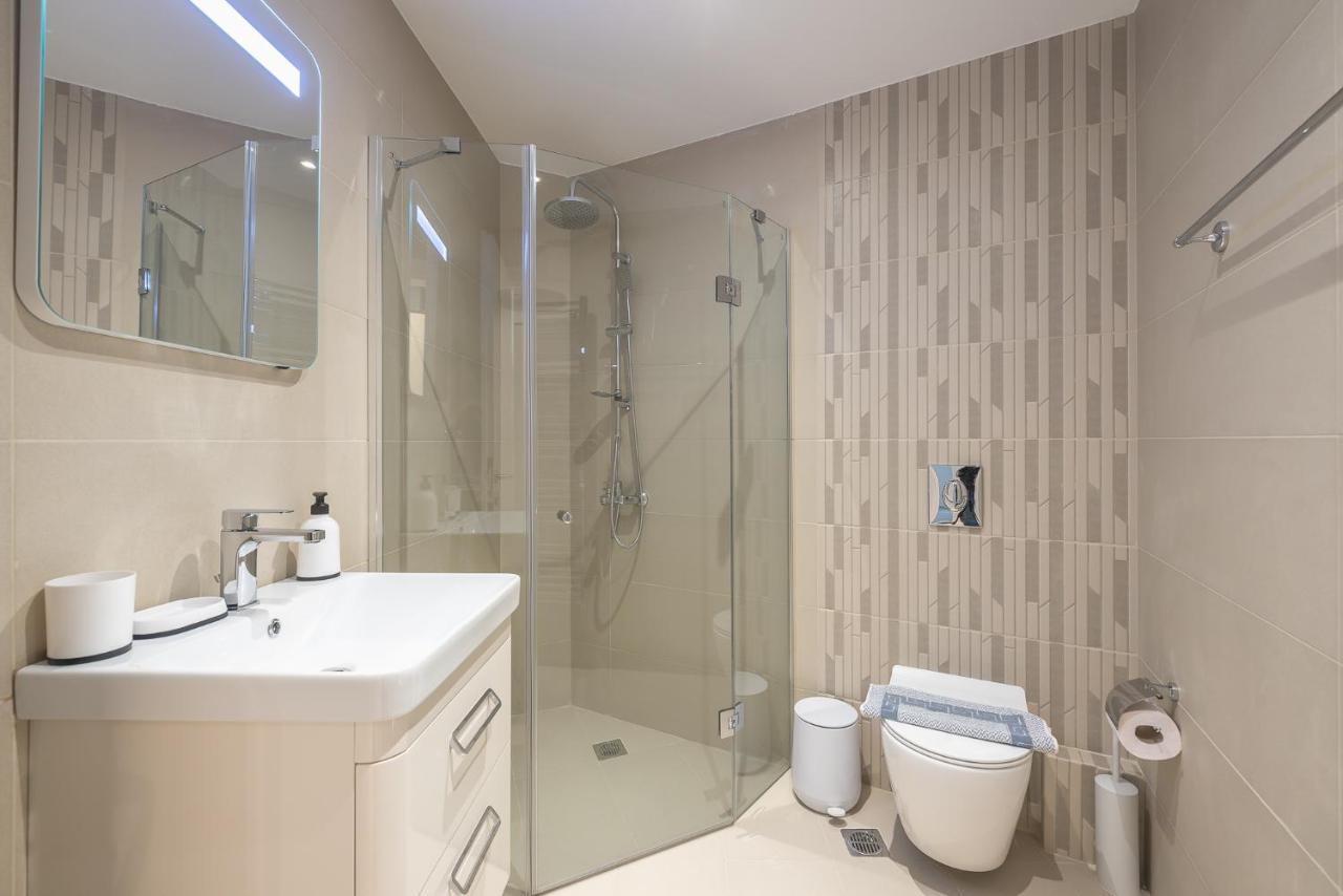 Stylish Urban Suites เอเธนส์ ภายนอก รูปภาพ