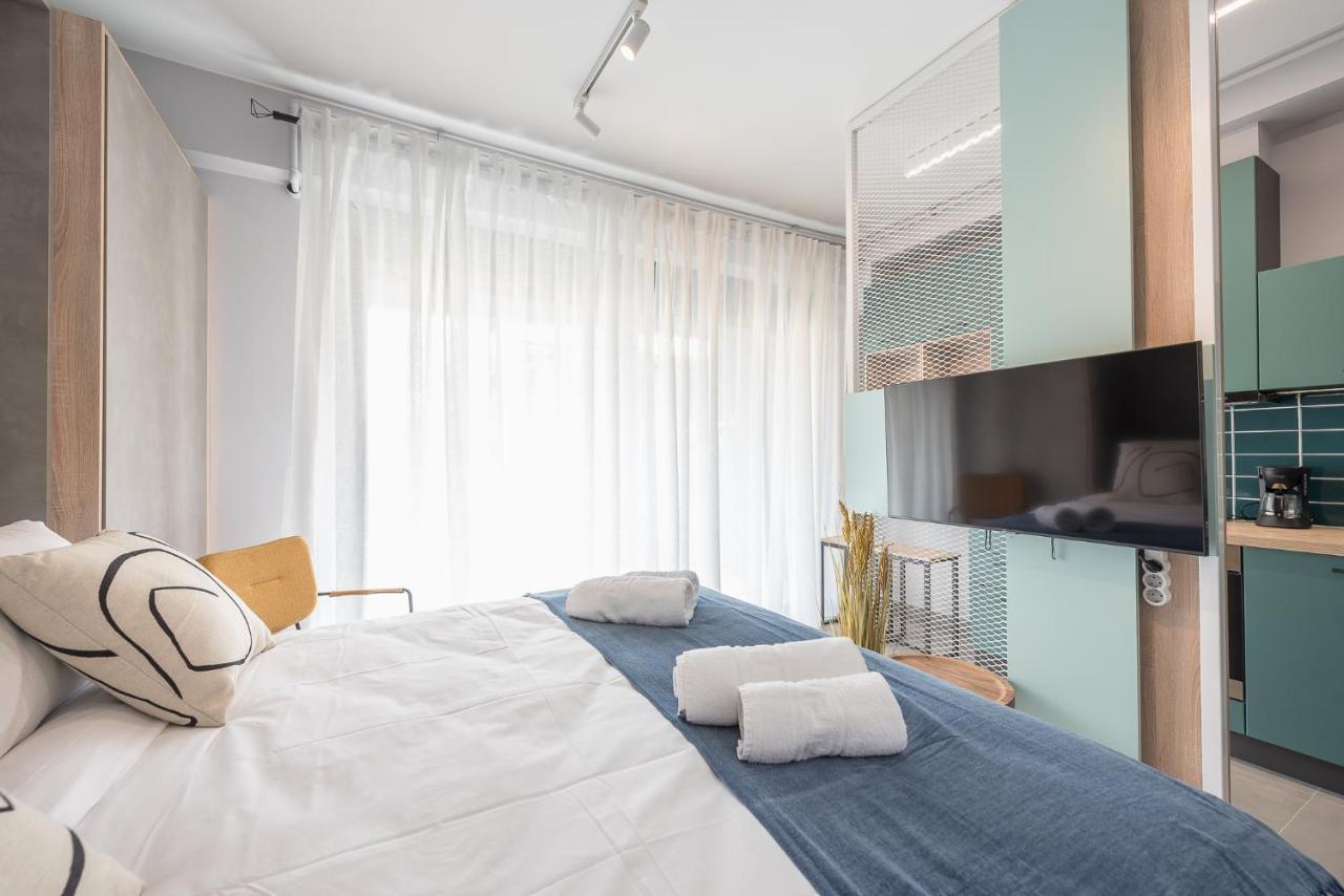 Stylish Urban Suites เอเธนส์ ภายนอก รูปภาพ