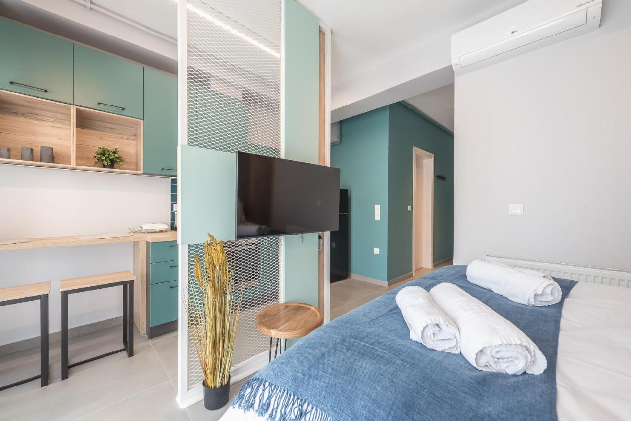 Stylish Urban Suites เอเธนส์ ภายนอก รูปภาพ