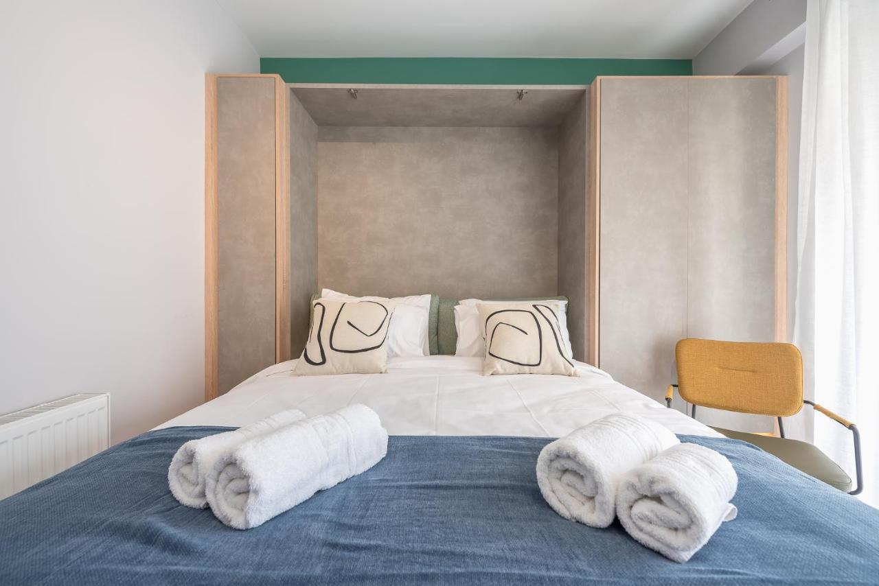 Stylish Urban Suites เอเธนส์ ภายนอก รูปภาพ